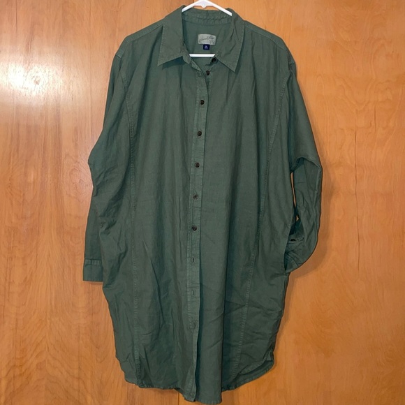Universal Thread button down dress/shirt - Picture 2 of 7